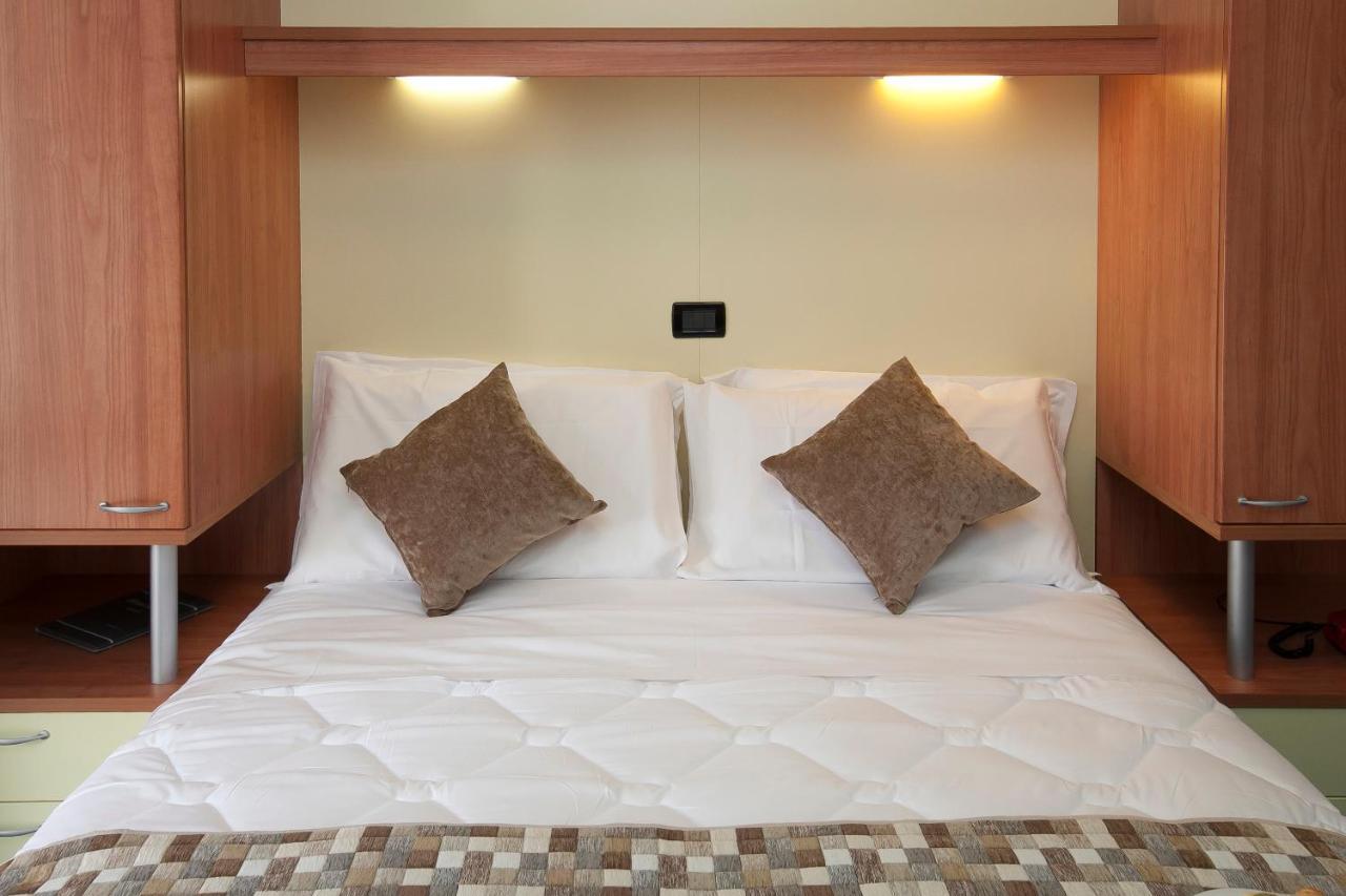 Hotel Derby S Lido di Jesolo Eksteriør bilde