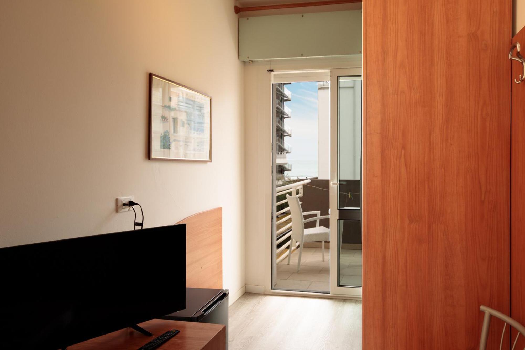 Hotel Derby S Lido di Jesolo Eksteriør bilde